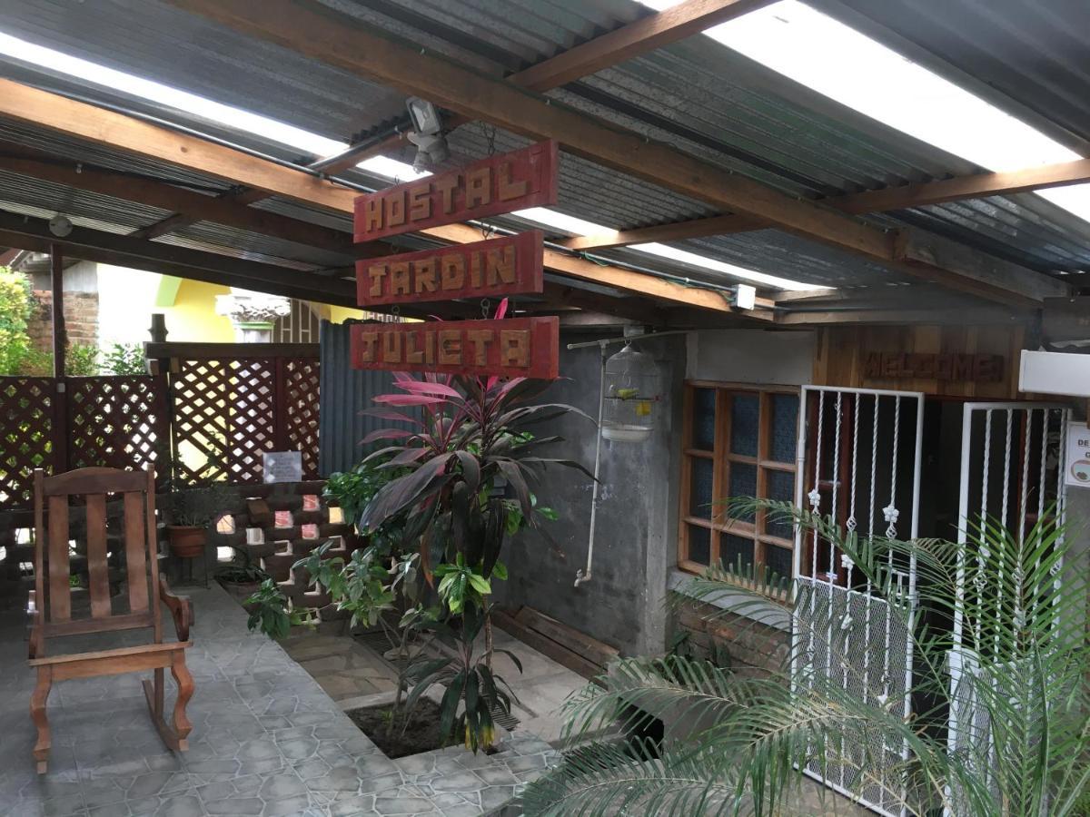 Hostel Julieta Rivas Zewnętrze zdjęcie
