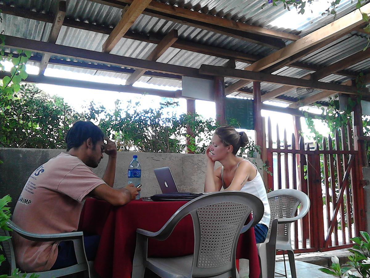 Hostel Julieta Rivas Zewnętrze zdjęcie